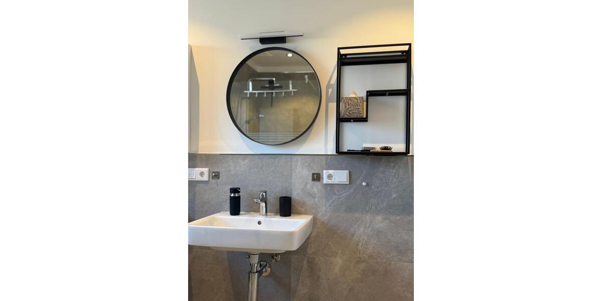 Etagenwohnung Baunatal - 3.5 Zimmer, 90 m&sup2;, 2.500&euro; | Angebot:24522860