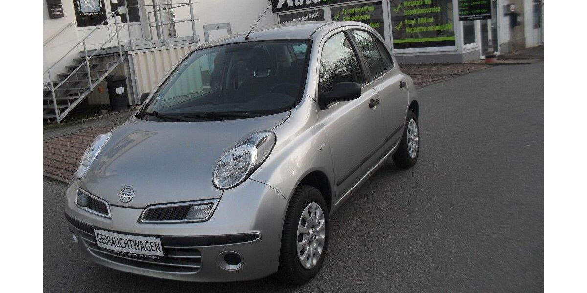 Nissan Micra 83.300 km 3.880 &euro; Pirna 01796