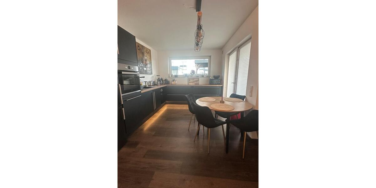 Erdgeschoßwohnung Alsdorf - 3 Zimmer, 100 m&sup2;, 1.100&euro; | Angebot:24982462