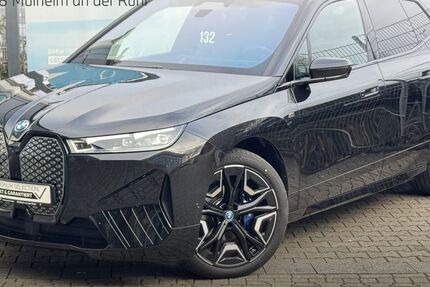 BMW iX 21.666 km 87.499 &euro; Mülheim an der Ruhr 45478