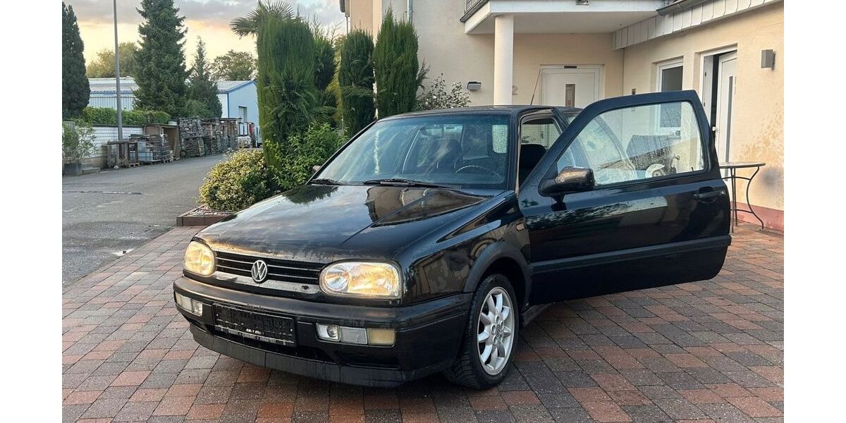 VW Golf 362.000 km 2.500 &euro; Schwetzingen 68723
