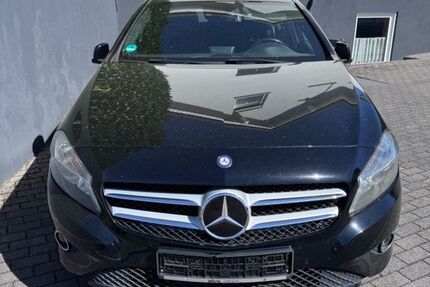 Mercedes-Benz A 200 215.612 km 8.900 &euro; Fensdorf 57580