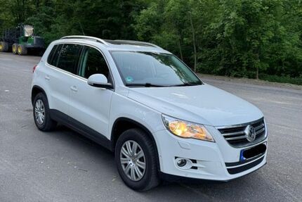 VW Tiguan 163.200 km 7.199 € Frankfurt am Main 60487