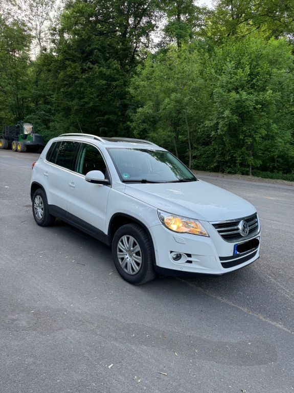 VW Tiguan 163.200 km 7.199 € Frankfurt am Main 60487