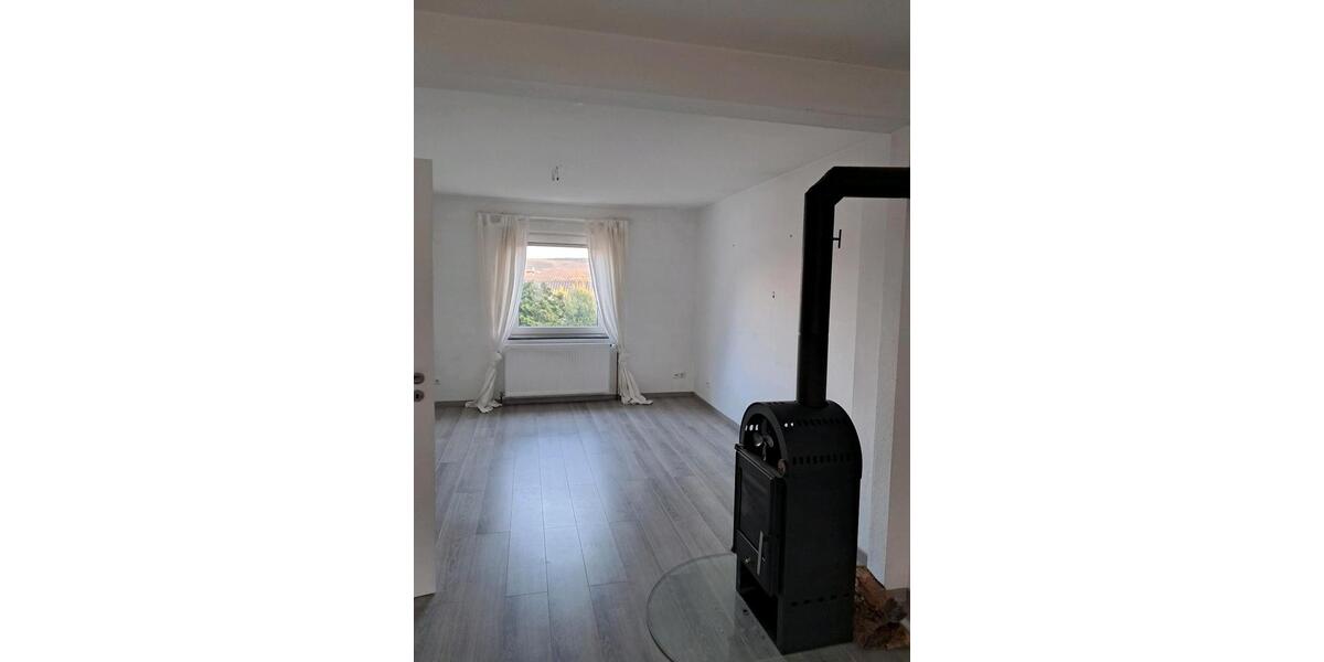 Etagenwohnung Simmerath - 4 Zimmer, 100 m&sup2;, 1.370&euro; | Angebot:26024999