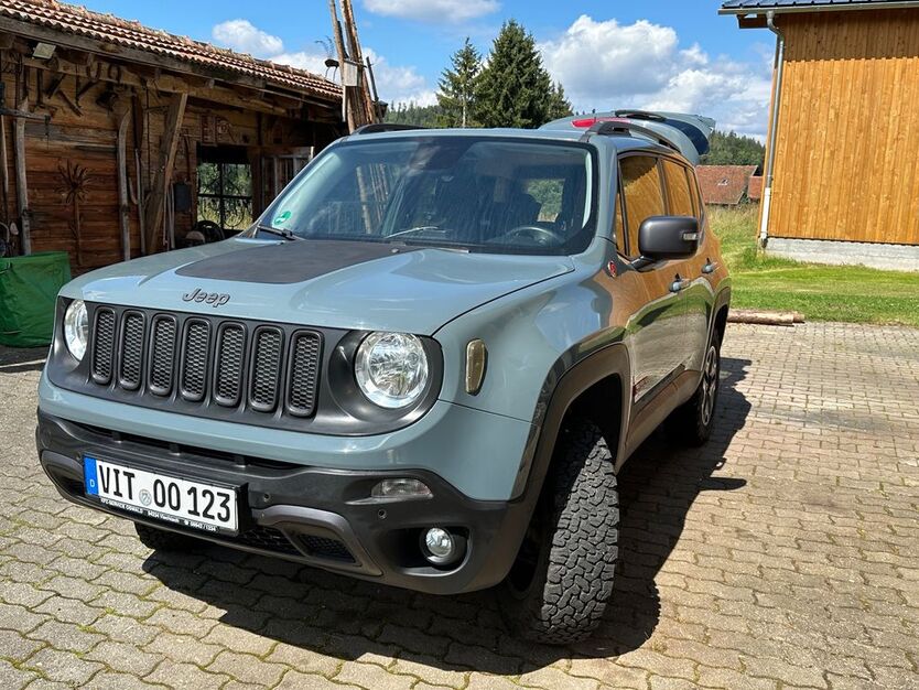 Jeep Renegade 142.000 km 13.500 € Kollnburg 94262