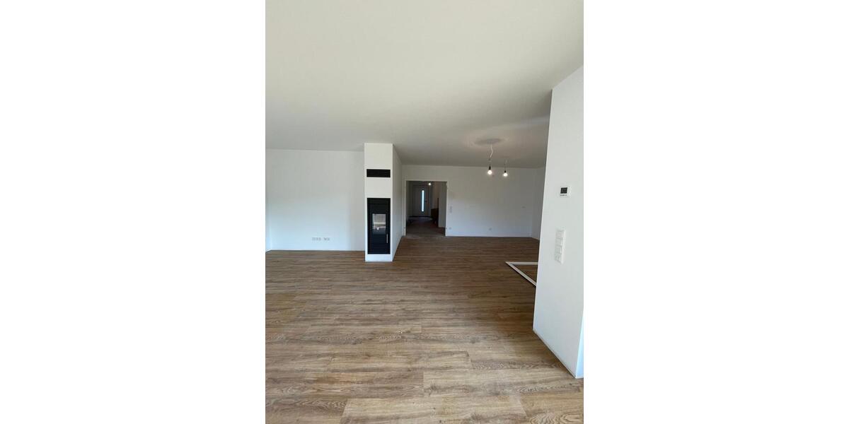 Einfamilienhaus Groß Kreutz (Havel) - 4 Zimmer, 120 m&sup2;, 1.950&euro; | Angebot:26579217