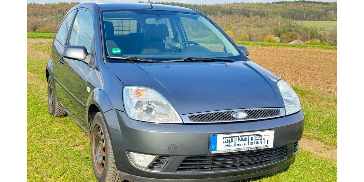 Ford Fiesta 235.600 km 1.200 &euro; Gemünden (Felda) 35329