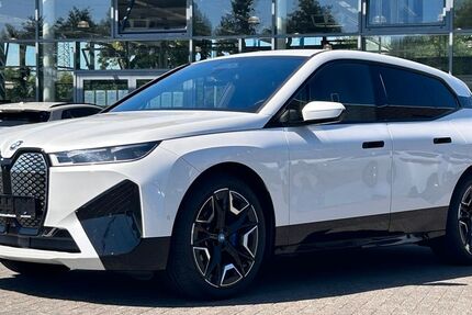 BMW iX 25.400 km 48.720 &euro; Lippstadt 59557