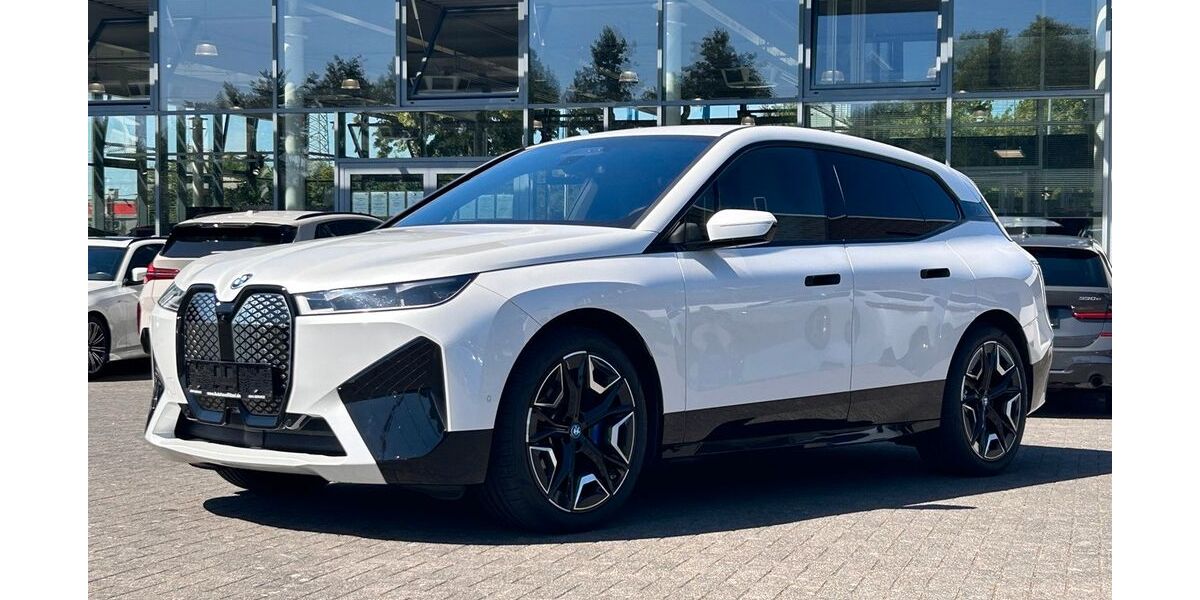 BMW iX 25.400 km 48.720 &euro; Lippstadt 59557