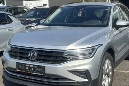VW Tiguan 123.416 km 23.400 &euro; Hennef 53773