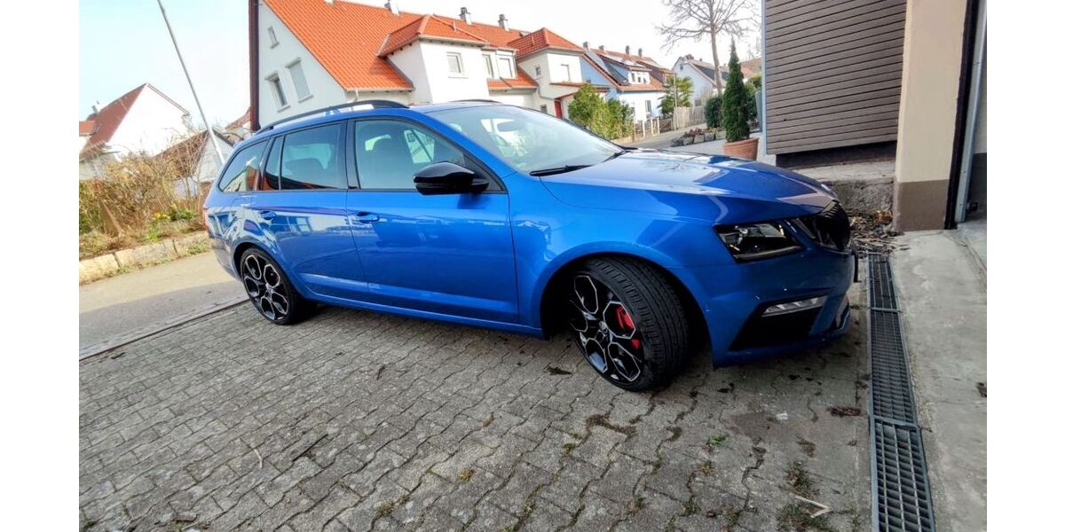 Skoda Octavia 38.000 km 30.500 &euro; Lauffen 74348