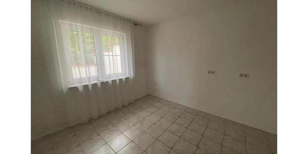 Einfamilienhaus Heppenheim (Bergstraße) - 6.5 Zimmer, 140 m&sup2;, 490.000&euro; | Angebot:26535049