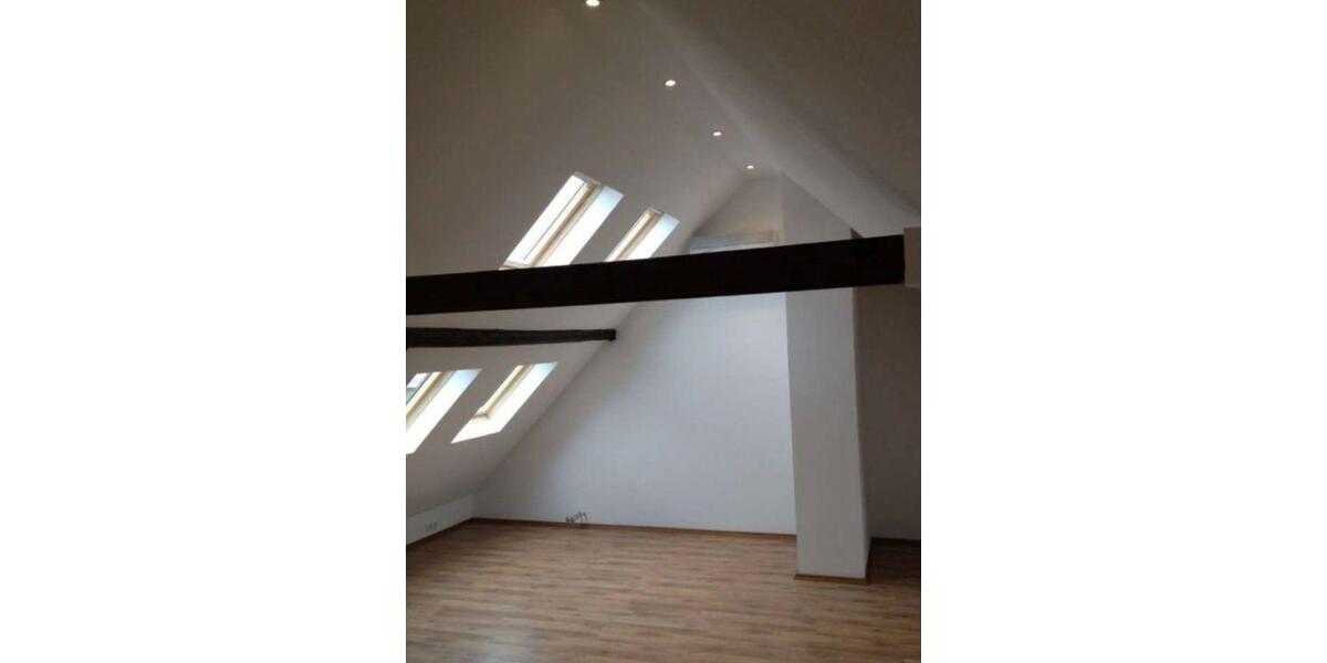 Eine wohnunh(Altba) in Nippes zu vermieten 2 zimmer