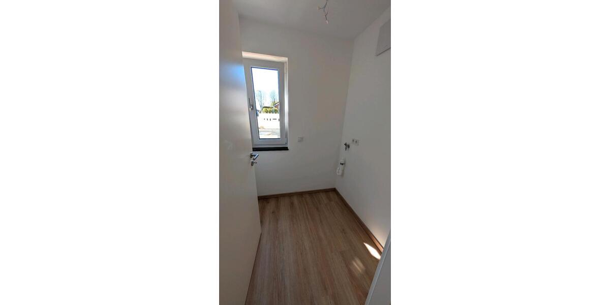Erdgeschoßwohnung Bergheim - 3 Zimmer, 77 m&sup2;, 1.140&euro; | Angebot:25840813
