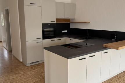 Wohnung Illertissen - 3 Zimmer, 85 m&sup2;, 1.300&euro; | Angebot:25217467