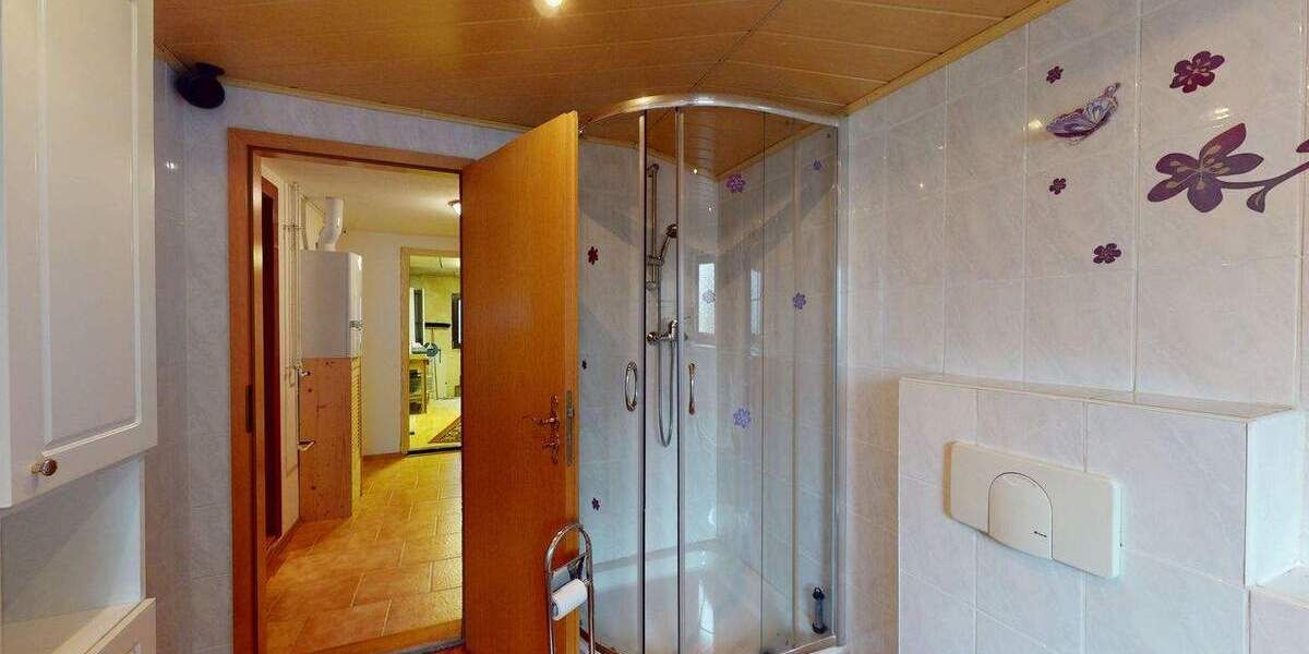 Einfamilienhaus Bad Schandau Postelwitz - 5 Zimmer, 166 m&sup2;, 139.000&euro; | Angebot:25705157
