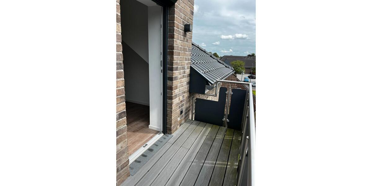 Etagenwohnung Zetel - 3 Zimmer, 73 m&sup2;, 850&euro; | Angebot:26002102