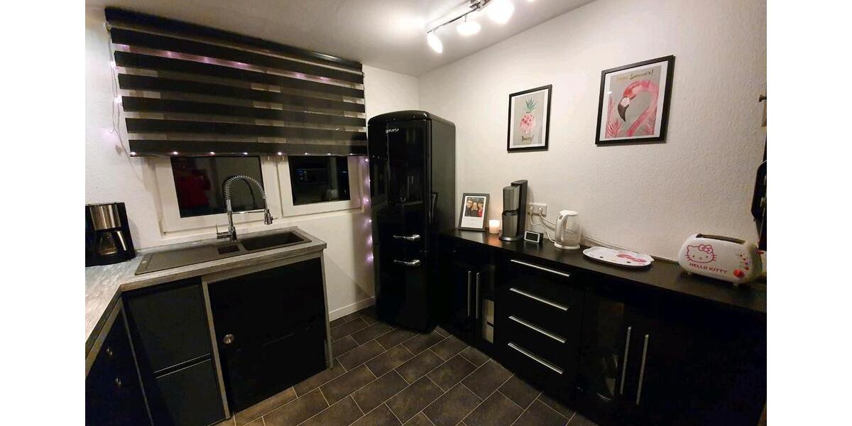 Dachgeschoßwohnung Duisburg Rheinhausen - 2.5 Zimmer, 60 m&sup2;, 125.000&euro; | Angebot:25398087