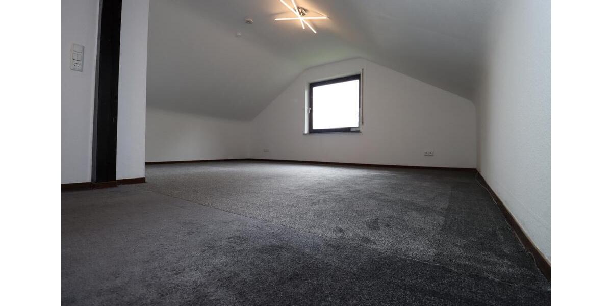 Dachgeschoßwohnung Bad Camberg - 1 Zimmer, 41 m&sup2;, 570&euro; | Angebot:25284570