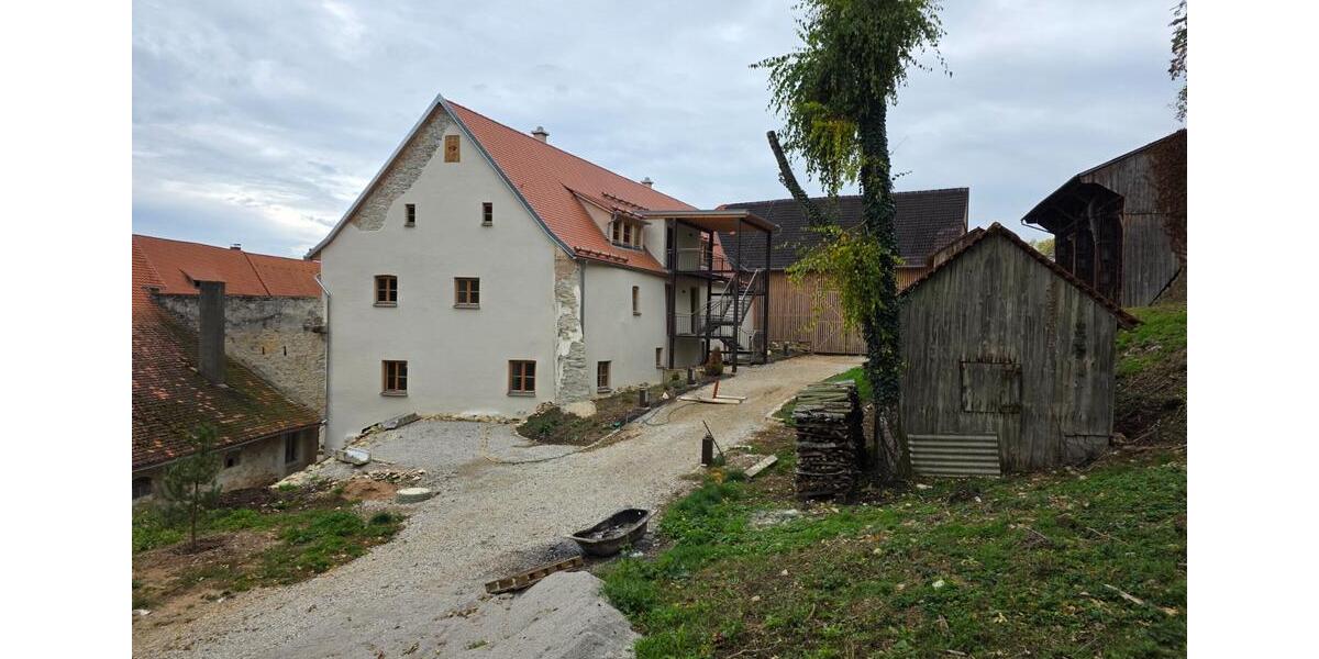 Etagenwohnung Greding - 2 Zimmer, 87 m&sup2;, 890&euro; | Angebot:24335382