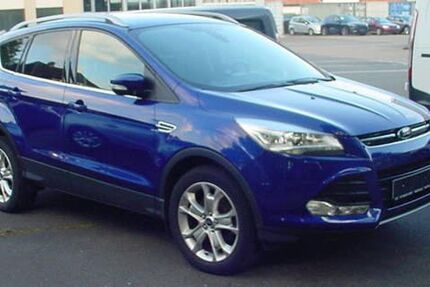Ford Kuga 107.000 km 11.900 € Bad Pyrmont 31812