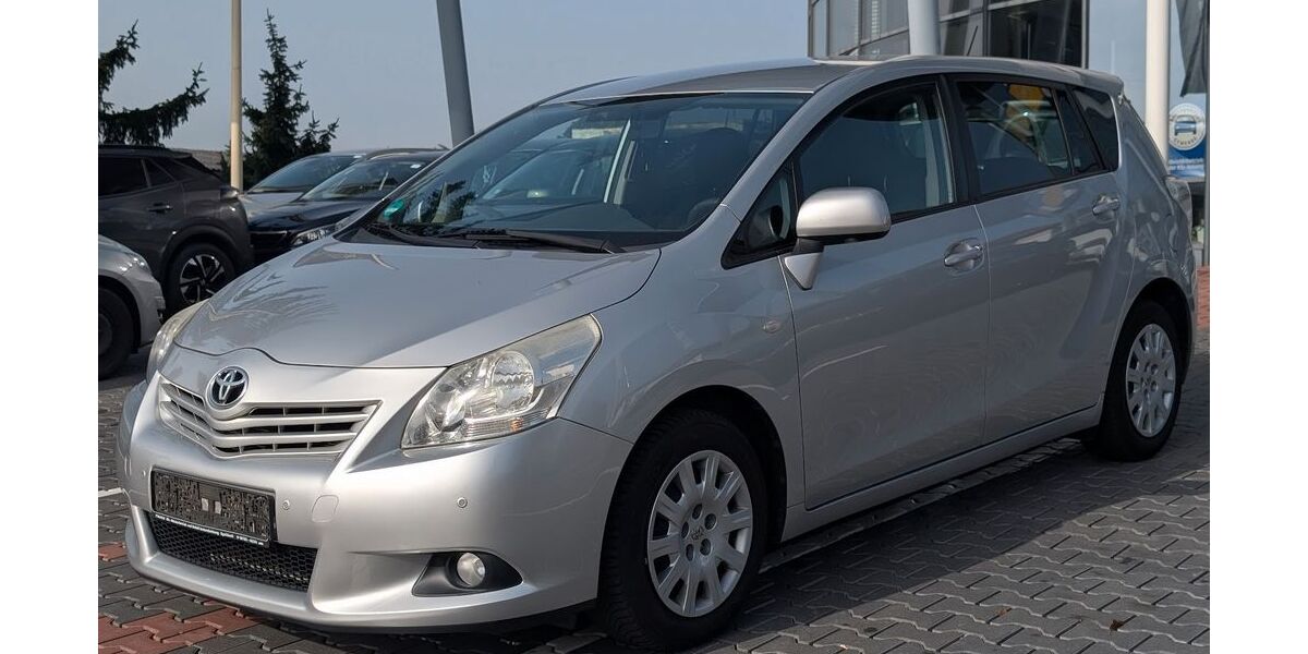 Toyota Verso 197.200 km 6.990 &euro; Mainz 55128