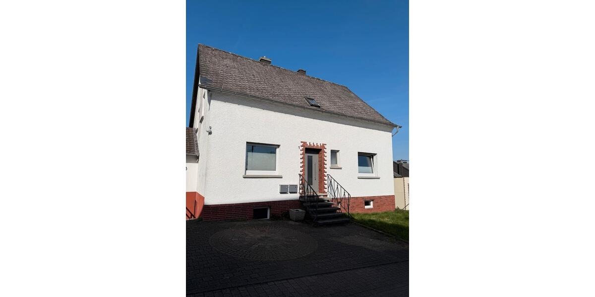 Etagenwohnung Landscheid - 4 Zimmer, 83 m&sup2;, 650&euro; | Angebot:25404644