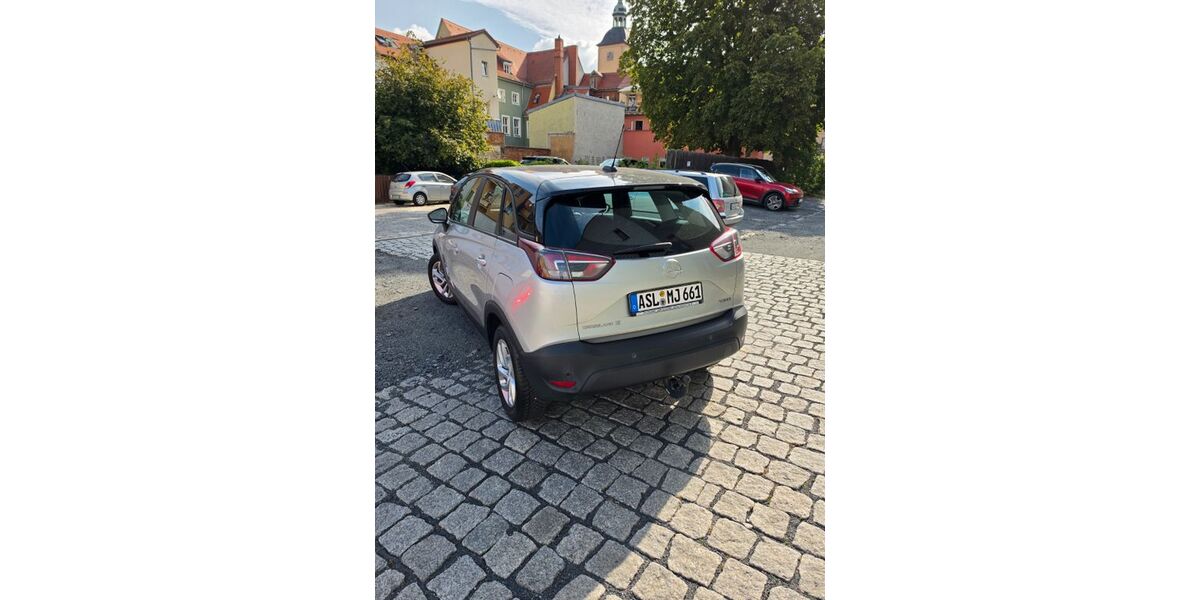 Opel Crossland (X) 45.076 km 10.900 &euro; Naumburg 06618