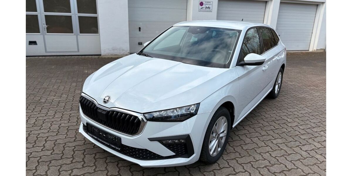 Skoda Scala 3.000 km 25.890 &euro; Frankenberg 09669