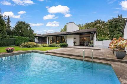 Neu-Isenburg Zeppelinheim: Freistehender Bungalow mit Pool und Einliegerwohnung 7 zimmer