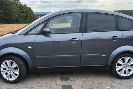 Audi A2 196.000 km 6.400 &euro; Albershausen 73095