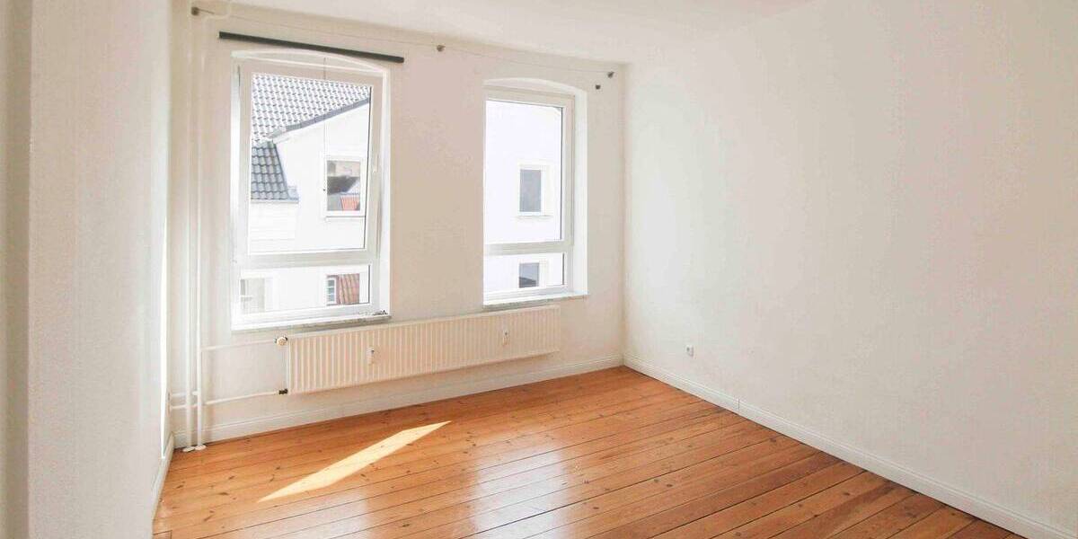 Mehrfamilienhaus, Wohnhaus Flensburg Sandberg - 6 Zimmer, 139 m&sup2;, 299.000&euro; | Angebot:26474796