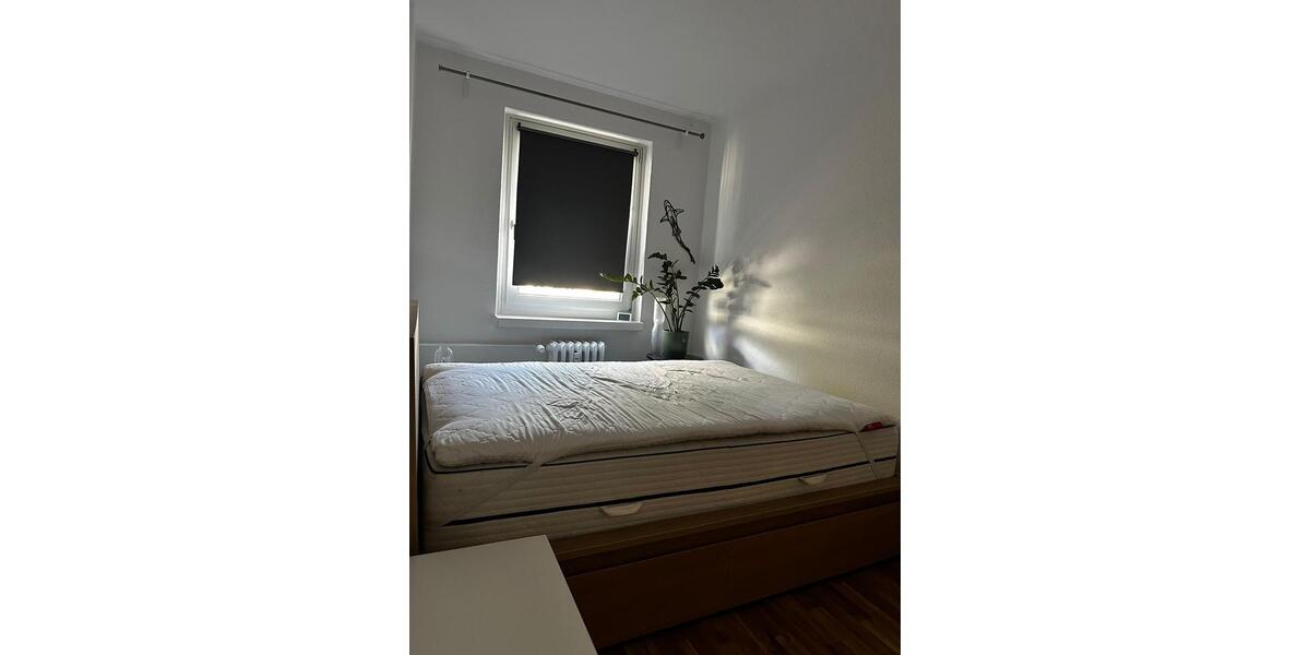 Etagenwohnung Hennigsdorf - 3 Zimmer, 65 m&sup2;, 922&euro; | Angebot:26257753