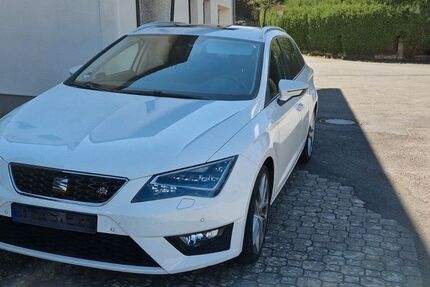 Seat Leon 136.000 km 10.800 &euro; Ebergötzen 37136