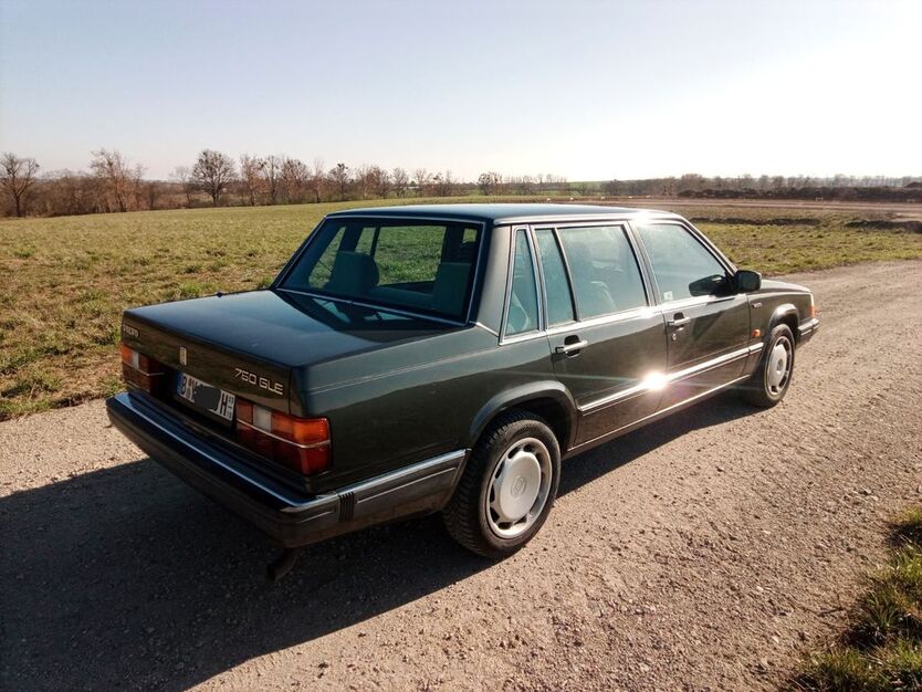 Volvo 760 245.624 km 6.200 € Boitzenburg 17268