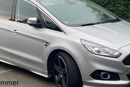 Ford S-Max 176.000 km 14.200 € Hamm 59077