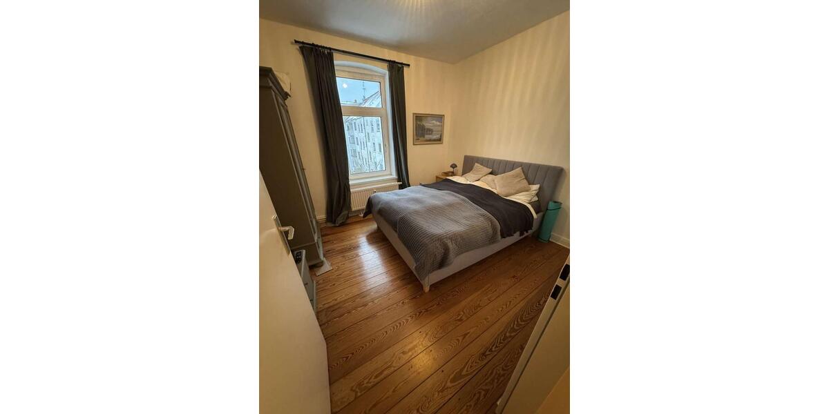 Charmante Dachgeschosswohnung mit viel Licht und modernem Komfort 2 zimmer