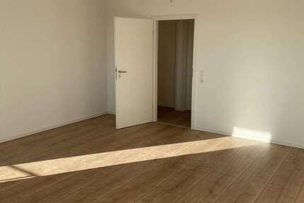 Zimmer Linkenheim-Hochstetten Hochstetten - 1 Zimmer, 890&euro; | Angebot:27087565