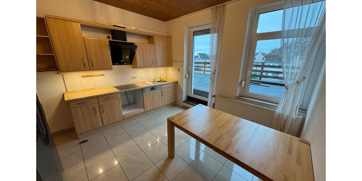 Erdgeschoßwohnung Solingen Ohligs - 3 Zimmer, 82 m&sup2;, 850&euro; | Angebot:24744812