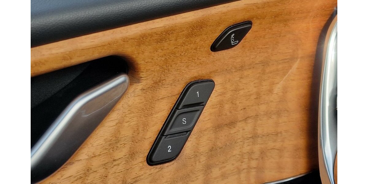 Jeep Grand Cherokee Summit Reserve Plug-In-Hybrid 4xe 30.000 km 61.799 &euro; Landau 76829