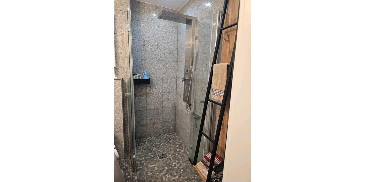 Erdgeschoßwohnung Wuppertal Arrenberg - 3 Zimmer, 81 m&sup2;, 230.000&euro; | Angebot:26342813