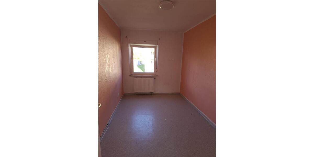 Etagenwohnung Pirmasens - 4 Zimmer, 67 m&sup2;, 475&euro; | Angebot:26067609