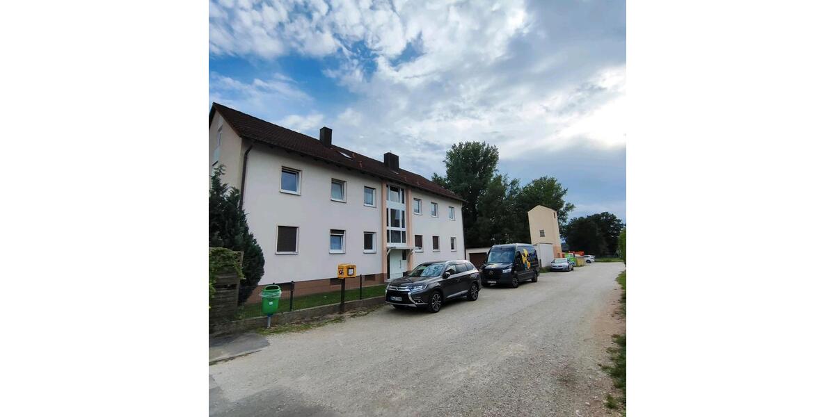 Dachgeschoßwohnung Allersberg Eismannsdorf - 4 Zimmer, 86 m&sup2;, 185.000&euro; | Angebot:24802728