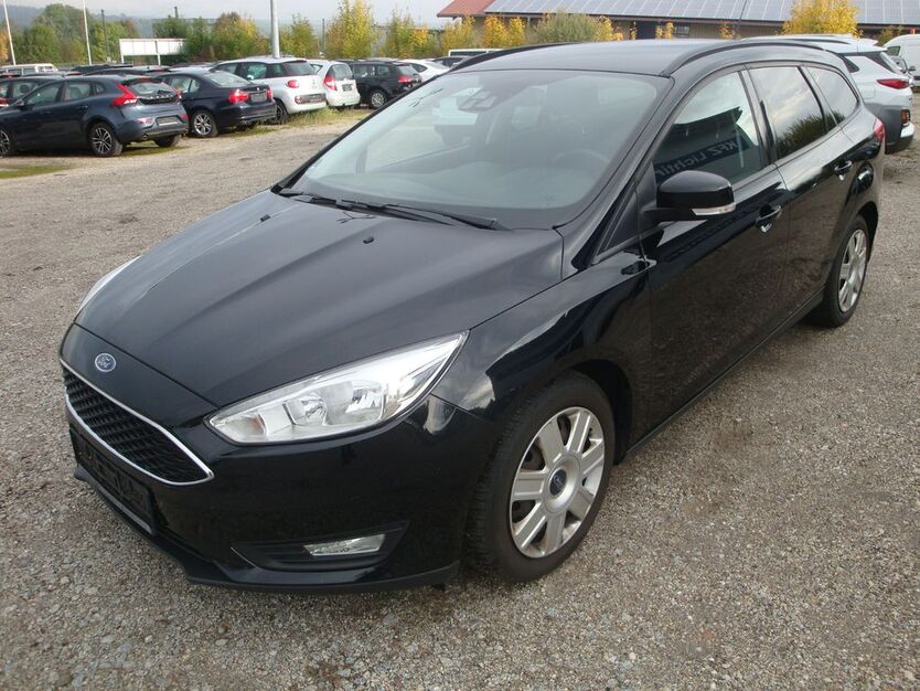 Ford Focus 157.899 km 5.850 € Neufahrn 84088