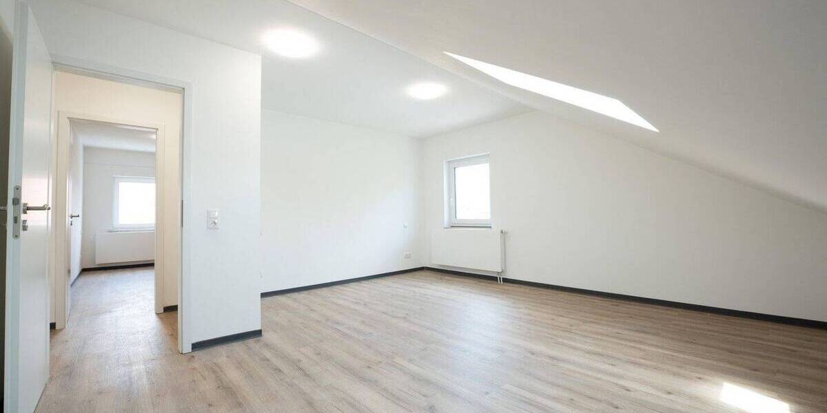 Etagenwohnung Buchenberg - 4 Zimmer, 129 m&sup2;, 1.550&euro; | Angebot:26866287