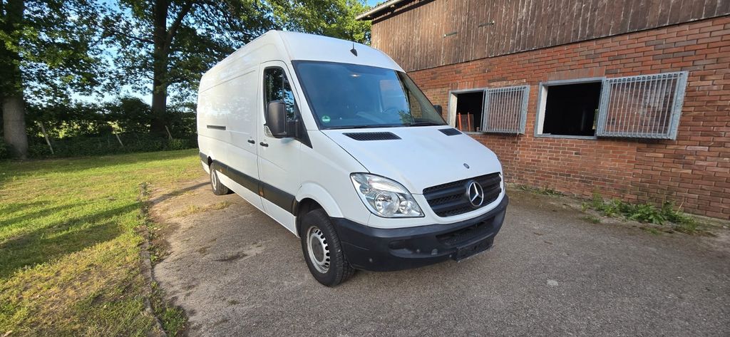 Mercedes-Benz Sprinter 229.000 km 9.900 &euro; Oyten 28235