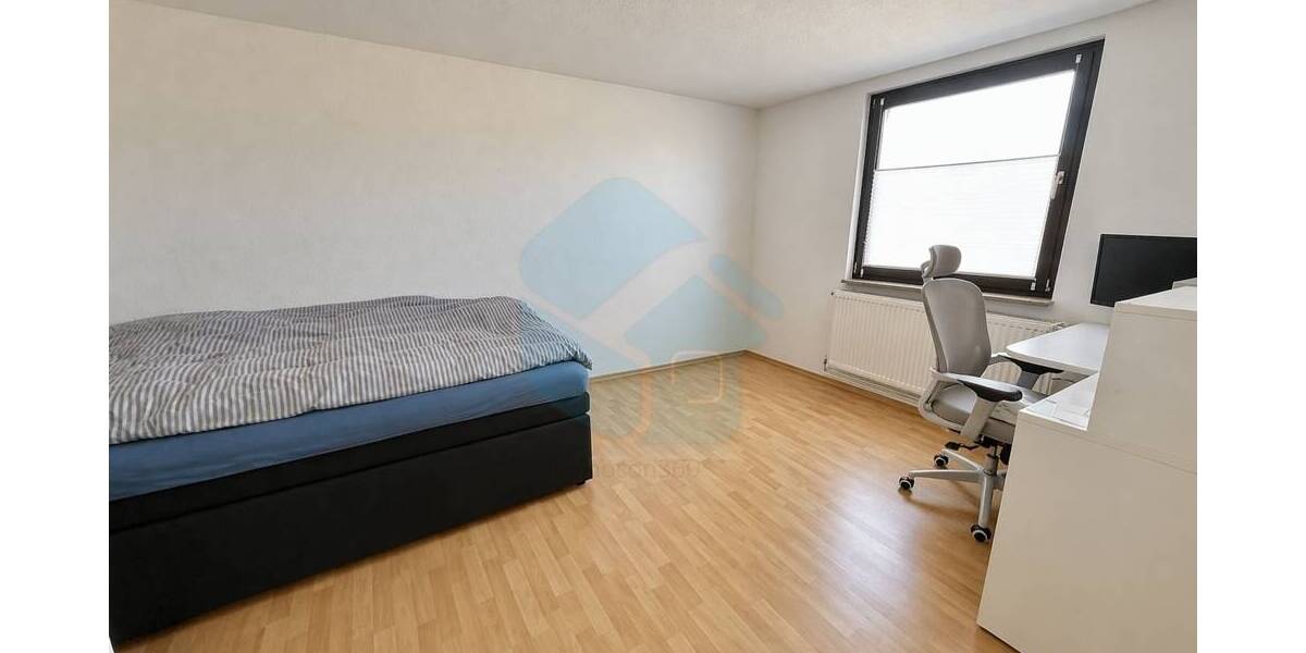 Doppelhaushälfte Butzbach - 7 Zimmer, 140 m&sup2;, 429.000&euro; | Angebot:26433959