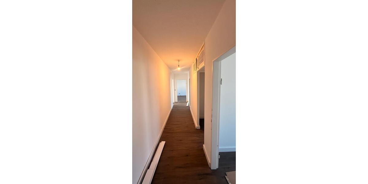 Etagenwohnung Sulzbach (Taunus) - 3 Zimmer, 65 m&sup2;, 1.290&euro; | Angebot:25812595