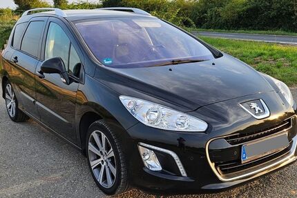 Peugeot 308 127.046 km 7.450 &euro; Hannover 30173